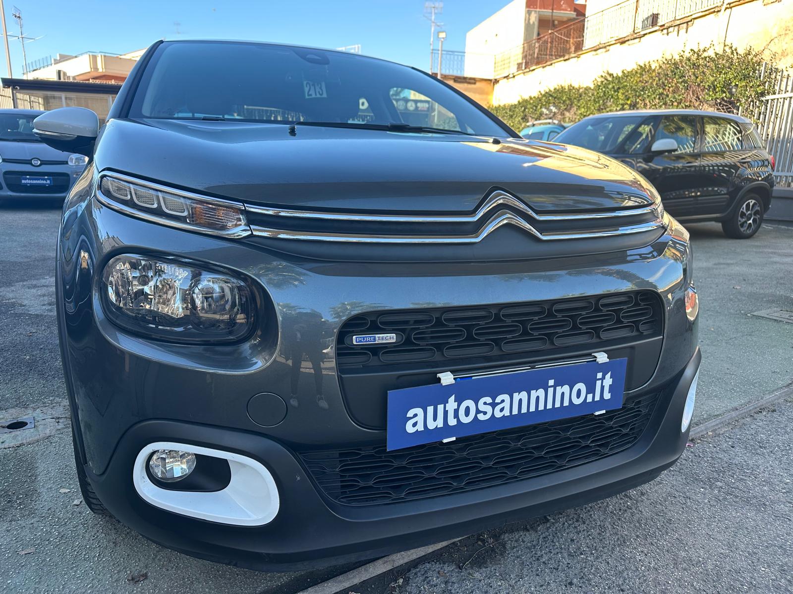 C3 1.2 83CV 2017 SHINE NAVI+RETROCAMERA+TAGLIANDI UFFICIALI CITROEN